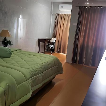 Nasional Hotel Gunungsitoli Bagian luar foto