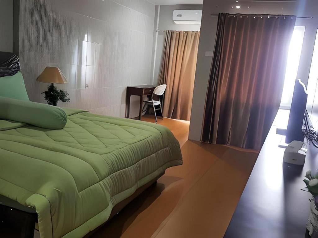 Nasional Hotel Gunungsitoli Bagian luar foto